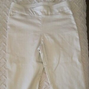 CROFT & BARROW Women’s 14 Tan Effortless Stretch Capri Pant